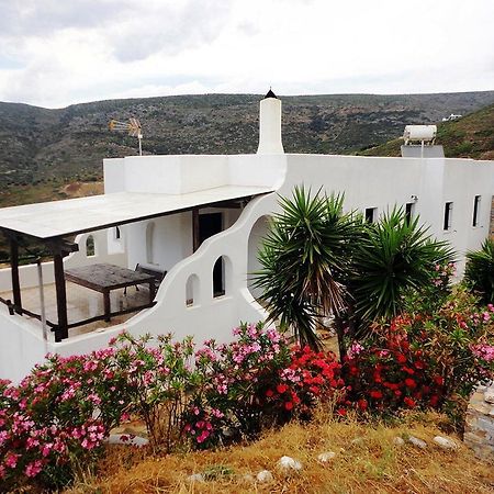Thomas Apartments Katapola - Chora 객실 사진
